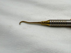 Sickle Scaler (Golden Handle)